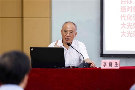 PlayAceÖ±ÓªµÚÒ»Æ·ÅÆÌìÉúÓ®¼ÒÒ»ÆðÙÉÐÐ