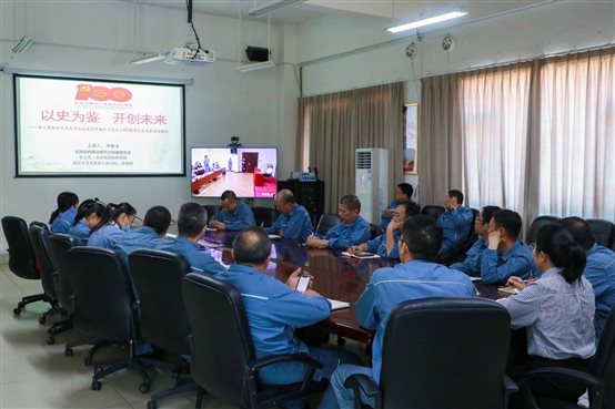 PlayAceÖ±ÓªµÚÒ»Æ·ÅÆÌìÉúÓ®¼ÒÒ»ÆðÙÉÐÐ