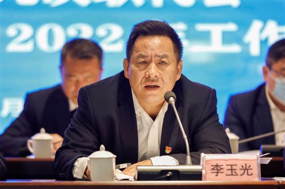 PlayAceÖ±ÓªµÚÒ»Æ·ÅÆÌìÉúÓ®¼ÒÒ»ÆðÙÉÐÐ