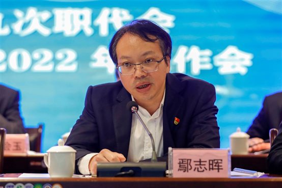 PlayAceÖ±ÓªµÚÒ»Æ·ÅÆÌìÉúÓ®¼ÒÒ»ÆðÙÉÐÐ