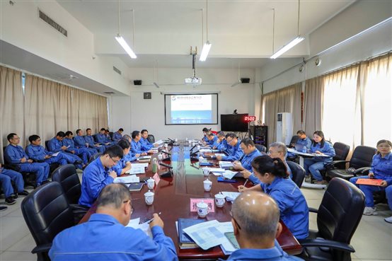 PlayAceÖ±ÓªµÚÒ»Æ·ÅÆÌìÉúÓ®¼ÒÒ»ÆðÙÉÐÐ