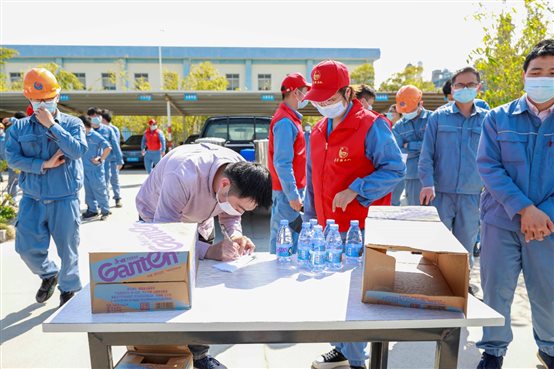 PlayAce直营第一品牌天生赢家一起偕行