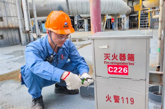 PlayAceÖ±ÓªµÚÒ»Æ·ÅÆÌìÉúÓ®¼ÒÒ»ÆðÙÉÐÐ