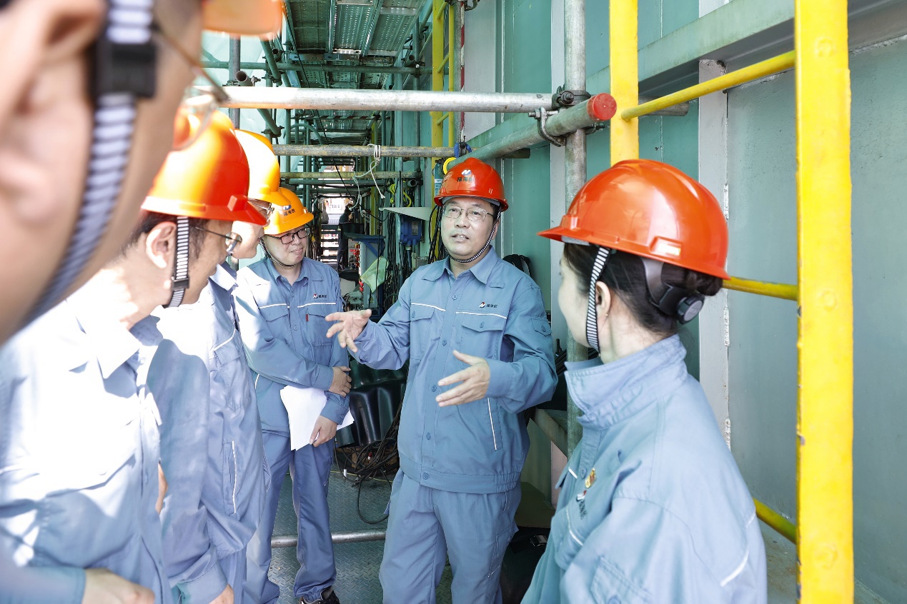 PlayAceÖ±ÓªµÚÒ»Æ·ÅÆÌìÉúÓ®¼ÒÒ»ÆðÙÉÐÐ