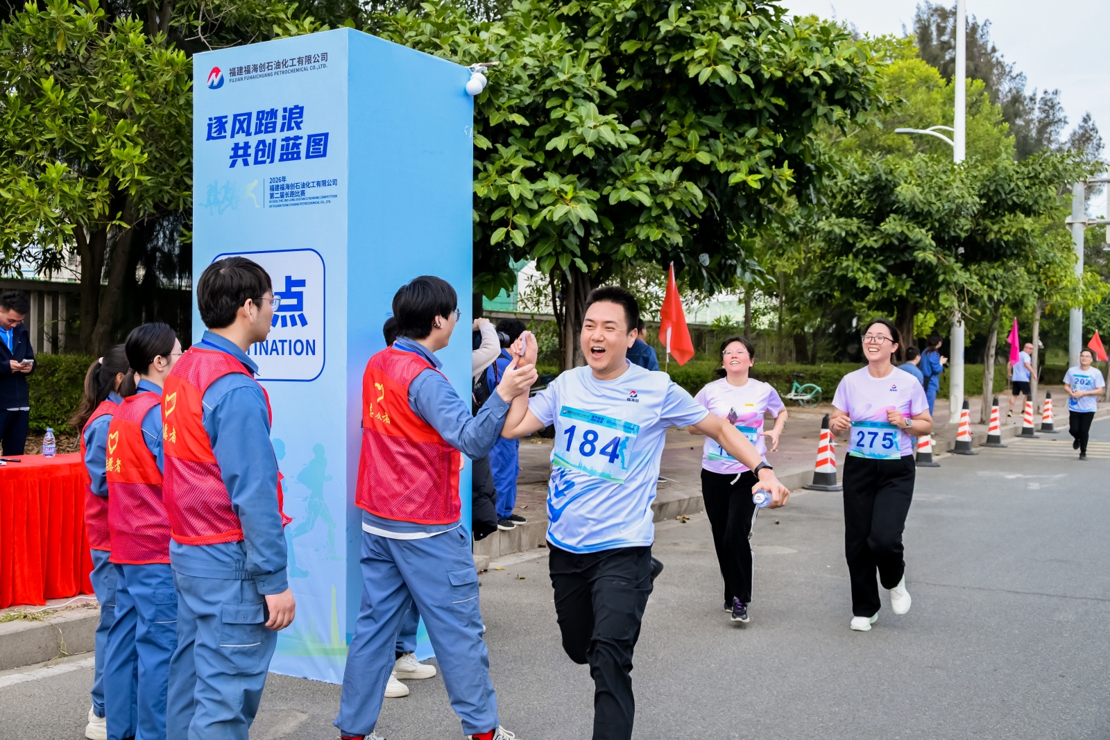 PlayAceÖ±ÓªµÚÒ»Æ·ÅÆÌìÉúÓ®¼ÒÒ»ÆðÙÉÐÐ