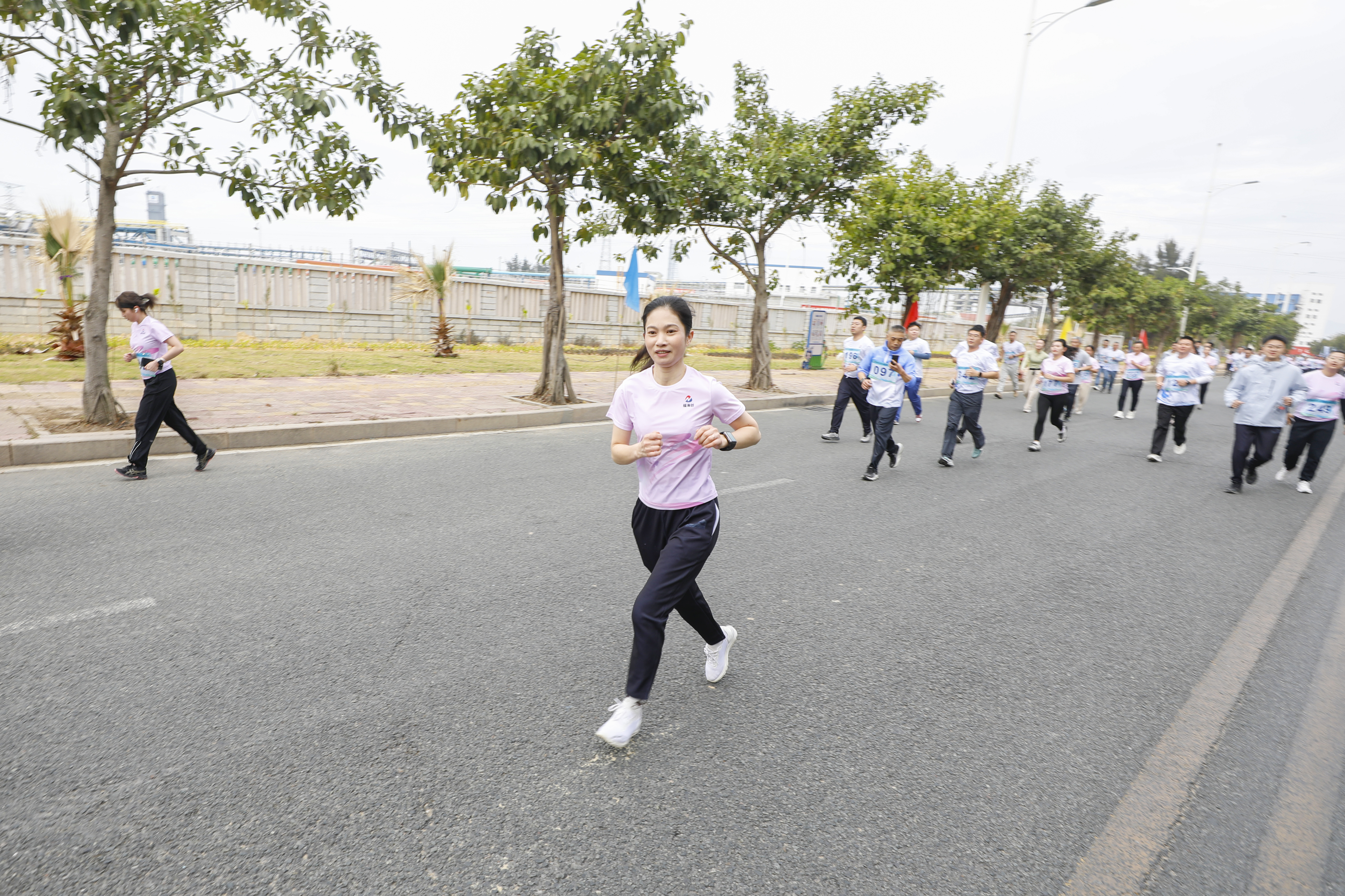 PlayAceÖ±ÓªµÚÒ»Æ·ÅÆÌìÉúÓ®¼ÒÒ»ÆðÙÉÐÐ