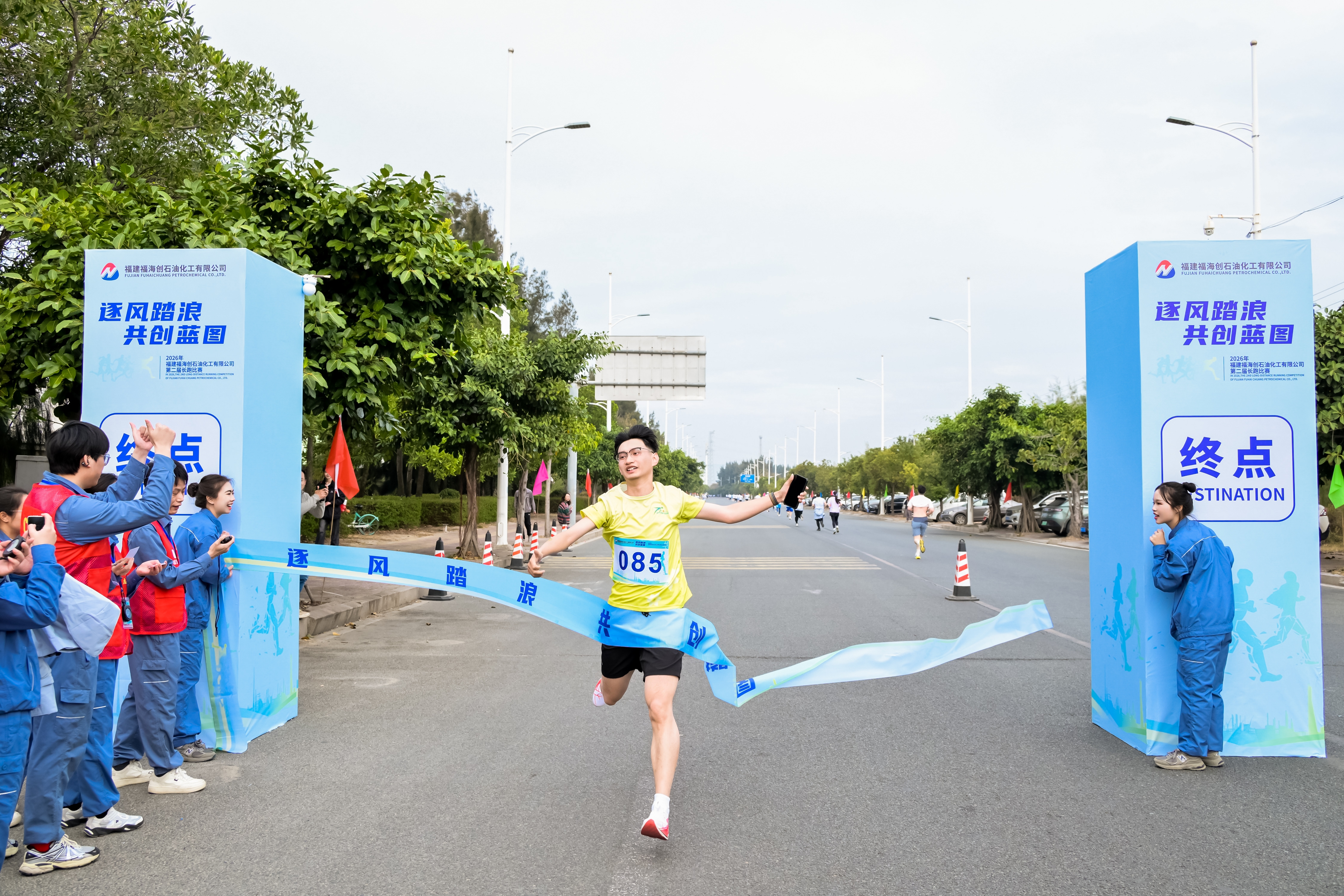 PlayAceÖ±ÓªµÚÒ»Æ·ÅÆÌìÉúÓ®¼ÒÒ»ÆðÙÉÐÐ