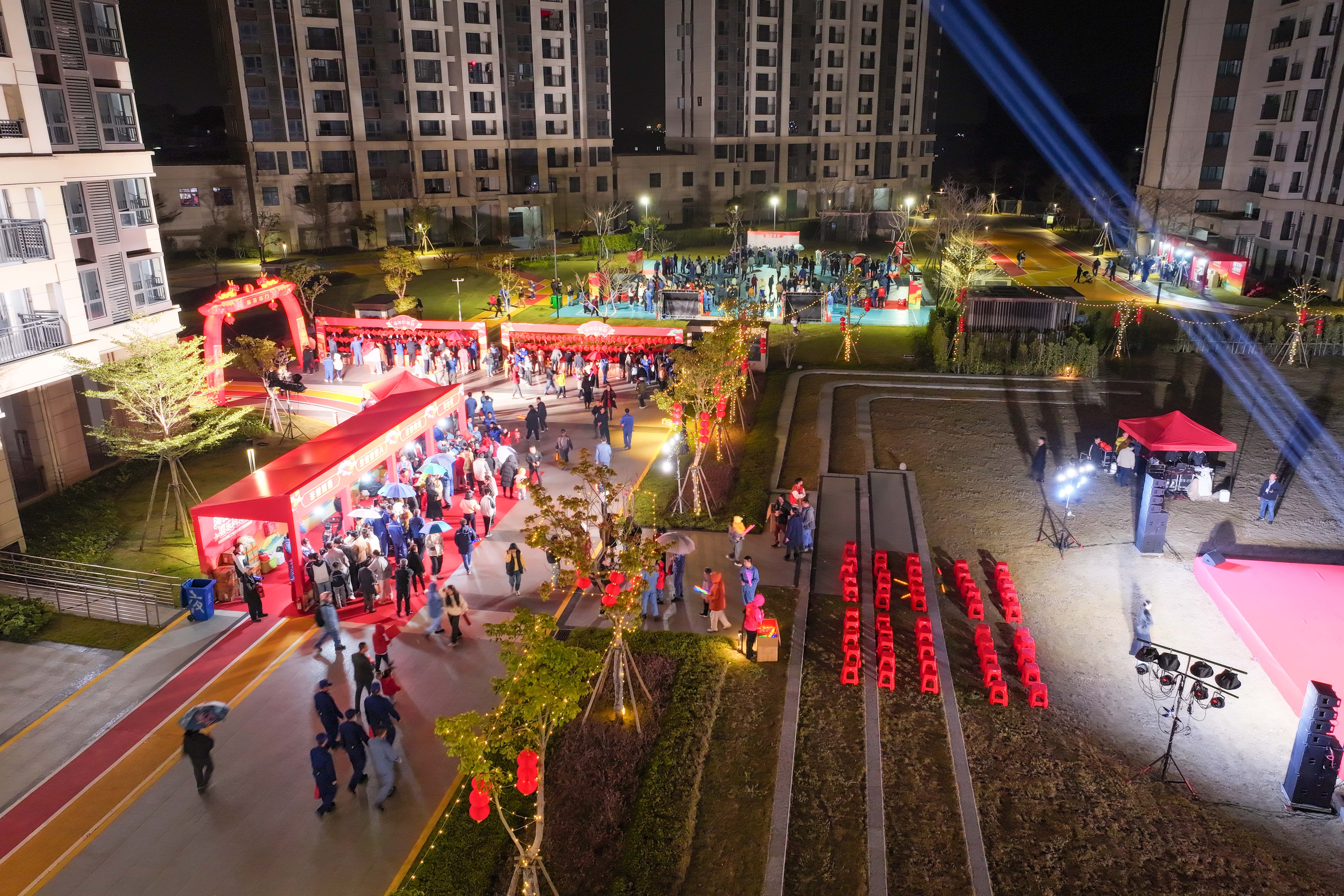 PlayAceÖ±ÓªµÚÒ»Æ·ÅÆÌìÉúÓ®¼ÒÒ»ÆðÙÉÐÐ